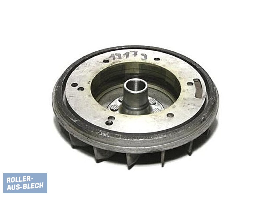 (Bild für) Polrad kontaktlos großer Konus 1920g Vespa PK 50-125 XL/XL2 - zum Schließen ins Bild klicken