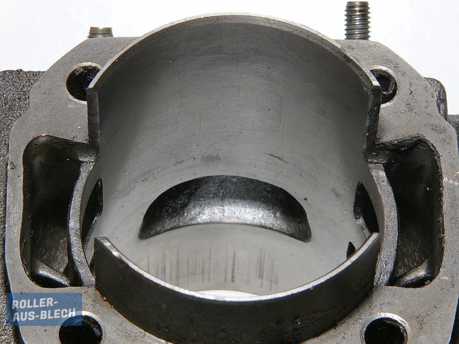(Bild für) Zylinder 136 ccm Malossi Vespa V50, PV, PK #2 - zum Schließen ins Bild klicken