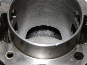 (Bild für) Zylinder 136 ccm Malossi MKI mit MKII Zylinderkopf Vespa V50, PV, PK #1