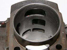 (Bild für) Zylinder 136 ccm Malossi MKI mit Zylinderkopf Vespa V50, PV, PK #4